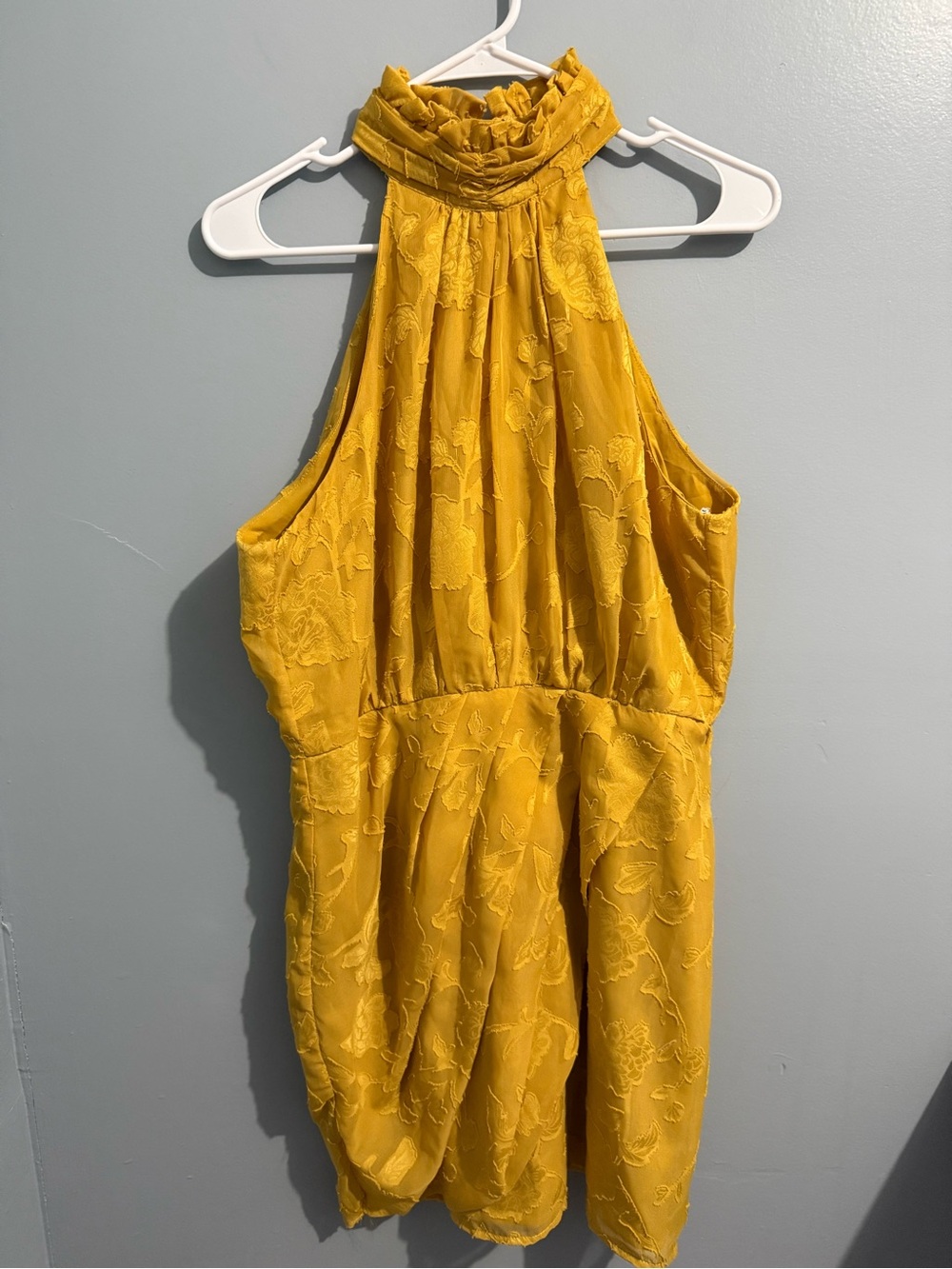 Lulus Chic Demeanor Yellow Floral Jacquard Halter Mini Dress Large - Picture 2 of 8